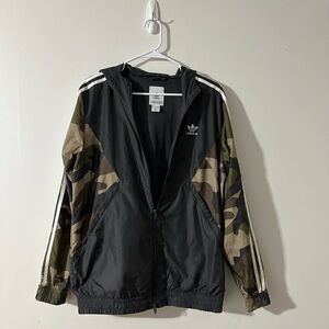 Adidas || Men’s Camo Zip Up Wind Breaker Size M